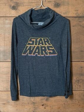 Fifth Sun Gray Star Wars Cowl Neck Light Hoodie Long Sleeve Tee